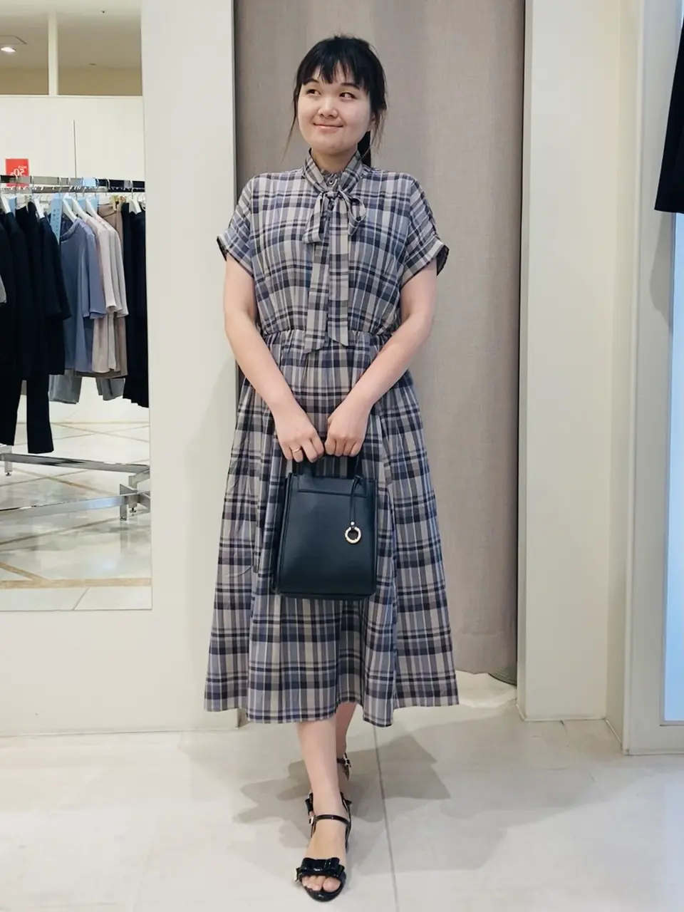 組曲 川根　彩 コーディネート画像