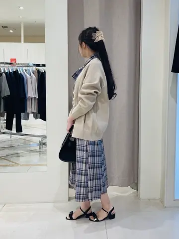 組曲 川根　彩 コーディネート画像