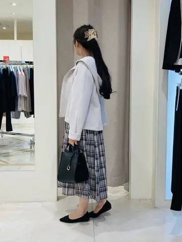 組曲 川根　彩 コーディネート画像