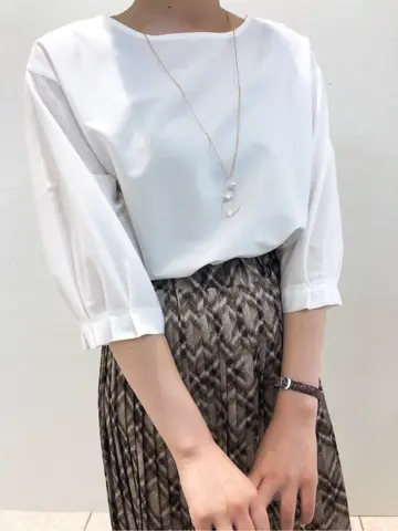 組曲 松田 コーディネート画像