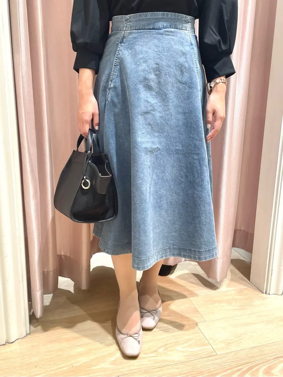 組曲 スタッフ コーディネート画像