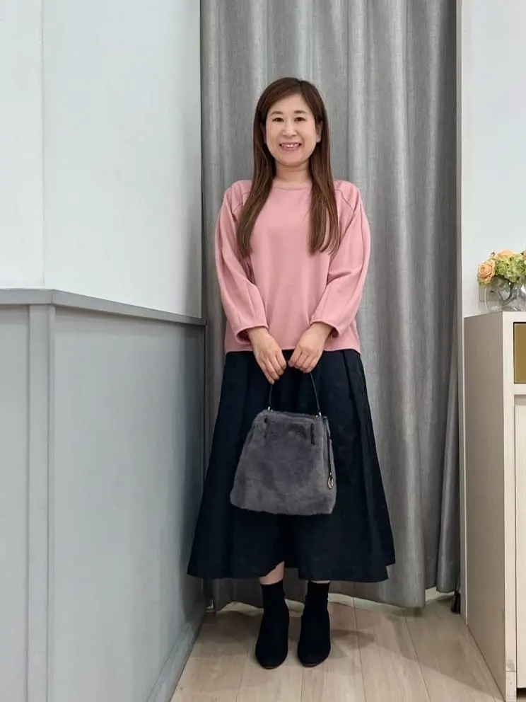 組曲 スタッフ コーディネート画像