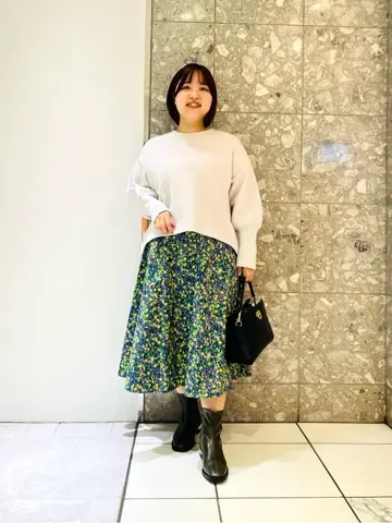 組曲 KATO コーディネート画像