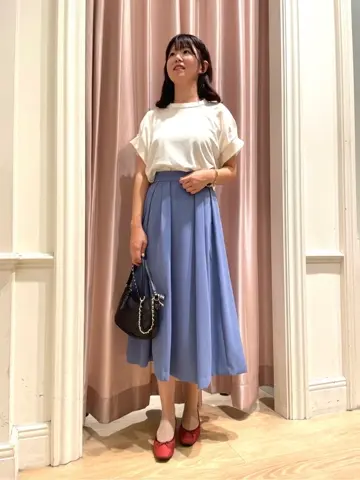 組曲 スタッフ コーディネート画像