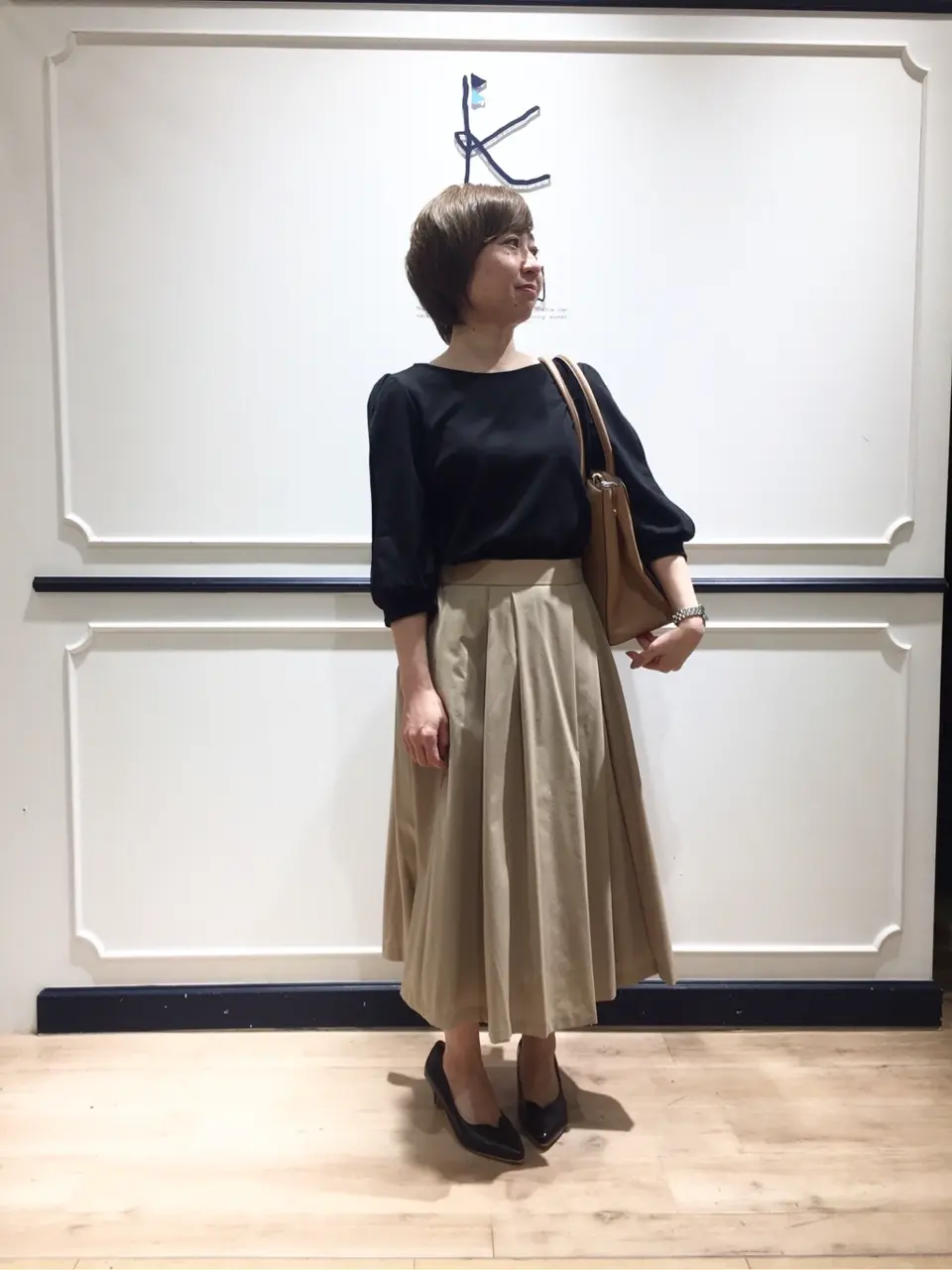 組曲 井上 コーディネート画像