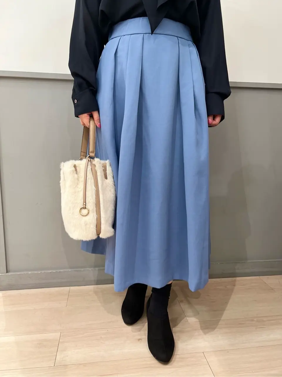 組曲 スタッフ コーディネート画像