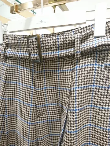 組曲 岡 コーディネート画像