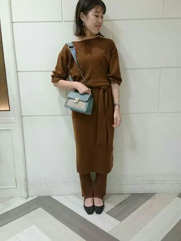 組曲 スタッフ コーディネート画像