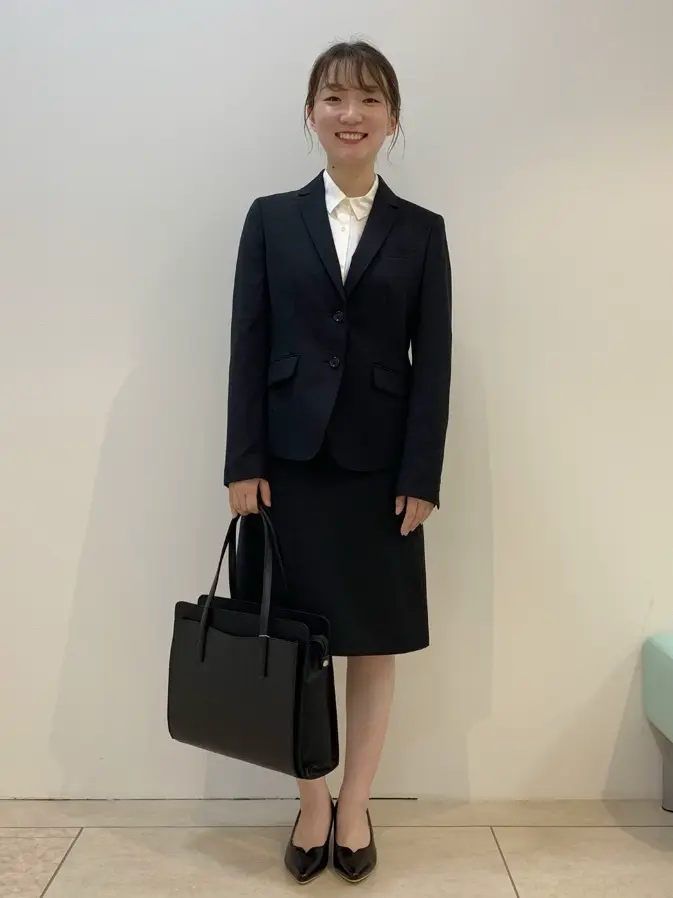 組曲 石井 コーディネート画像