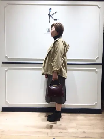 組曲 井上 コーディネート画像