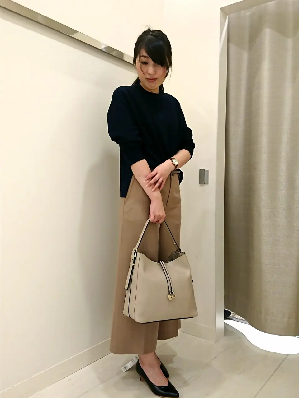 組曲 岡 コーディネート画像