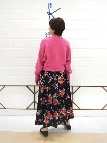 組曲 井上 コーディネート画像