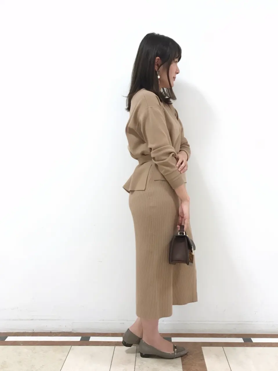 組曲 宮本 コーディネート画像