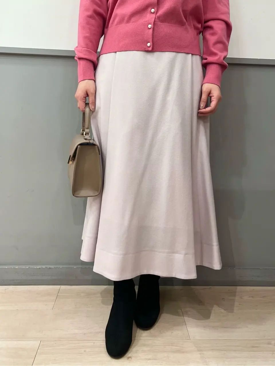 組曲 スタッフ コーディネート画像