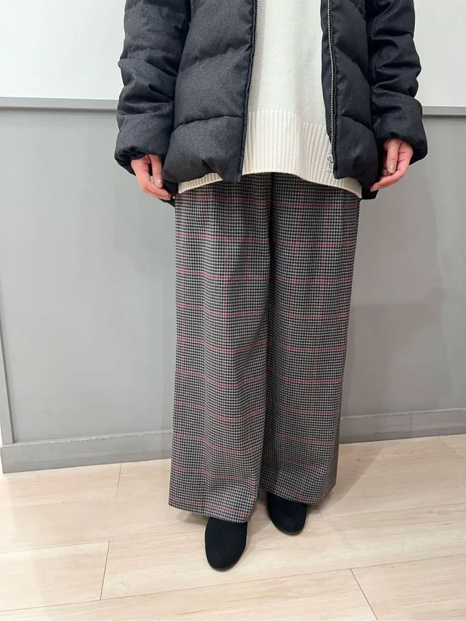 組曲 スタッフ コーディネート画像