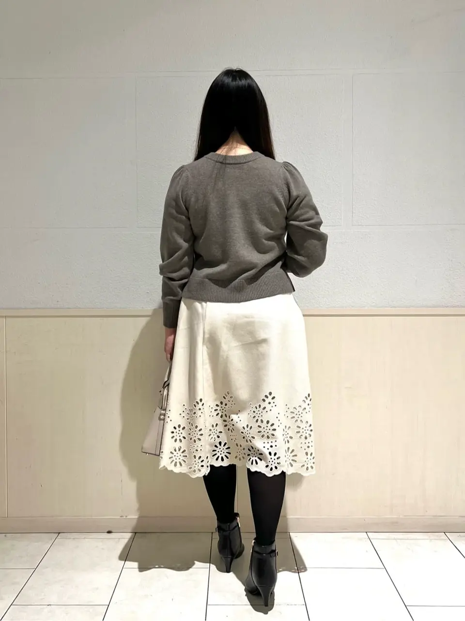 組曲 寺嶋 コーディネート画像