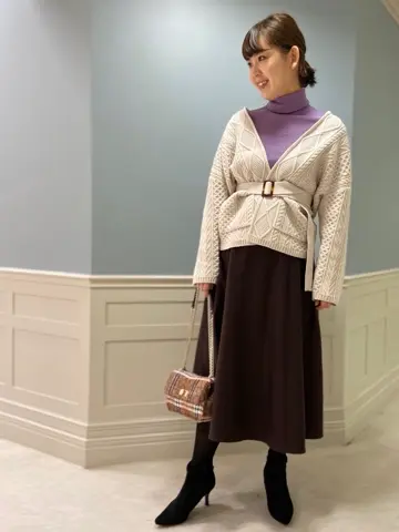 組曲 鈴木 コーディネート画像