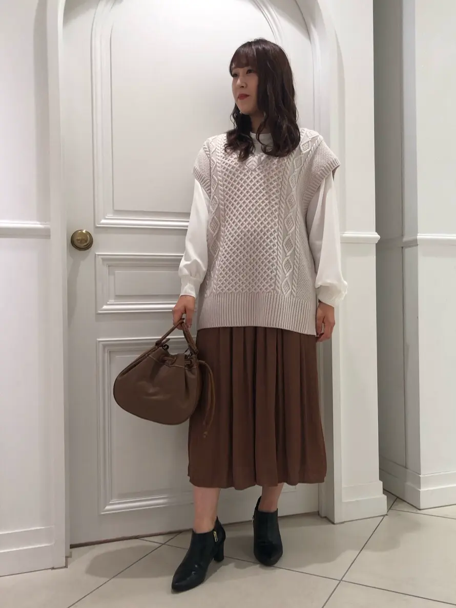 組曲 戸澤 コーディネート画像