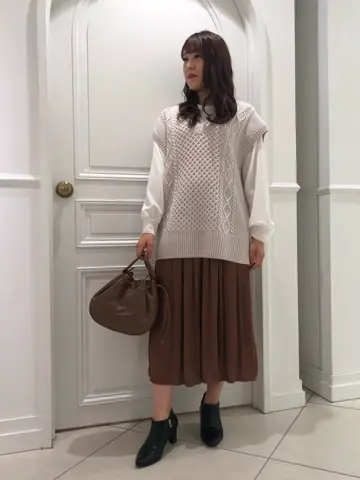 組曲 戸澤 コーディネート画像