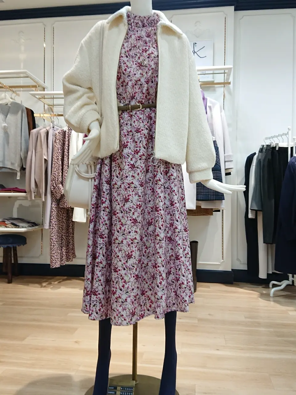 組曲 ウエノ コーディネート画像