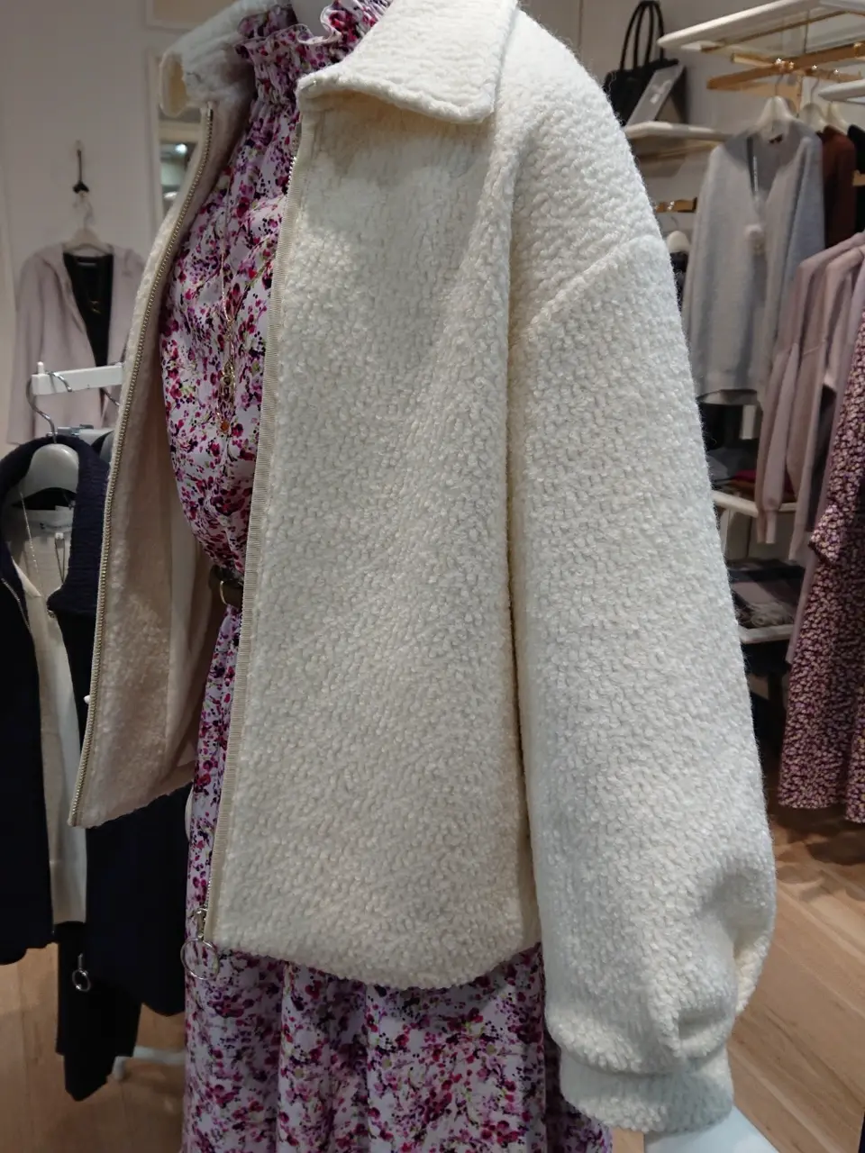 組曲 ウエノ コーディネート画像