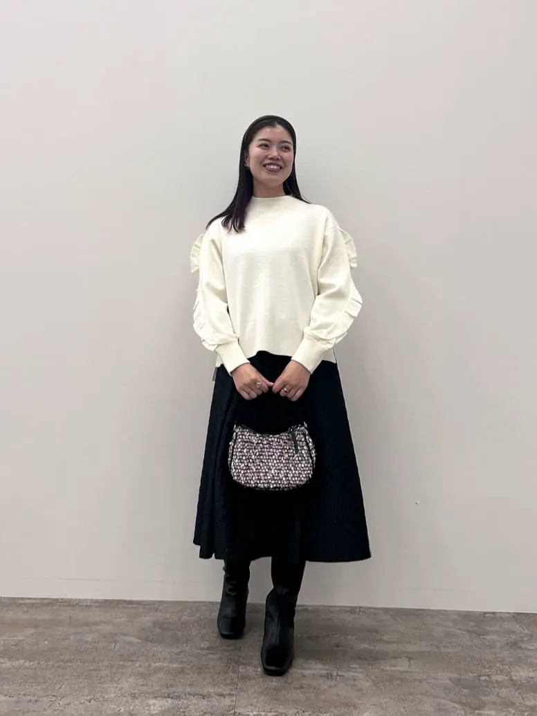 組曲 山田 コーディネート画像