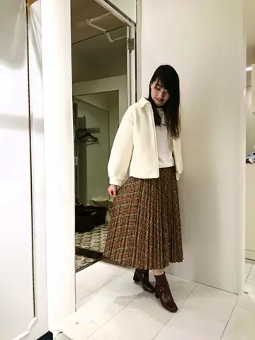 組曲 岡 コーディネート画像