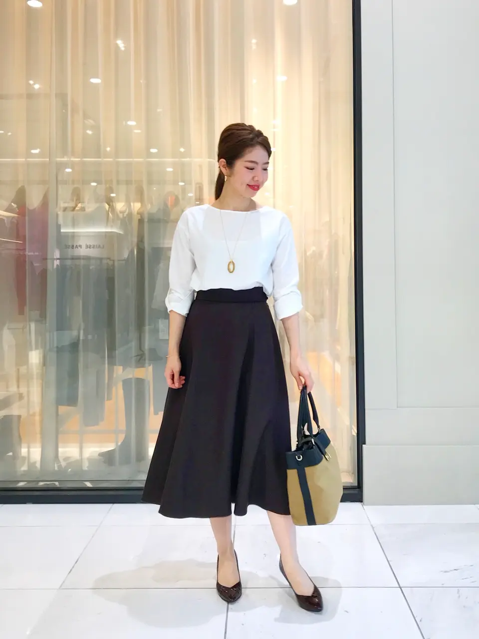 組曲 坂本 コーディネート画像