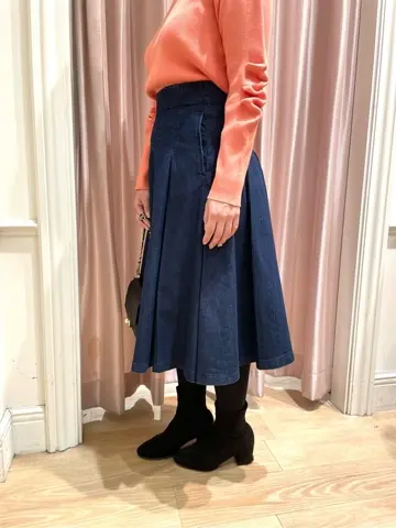 組曲 スタッフ コーディネート画像