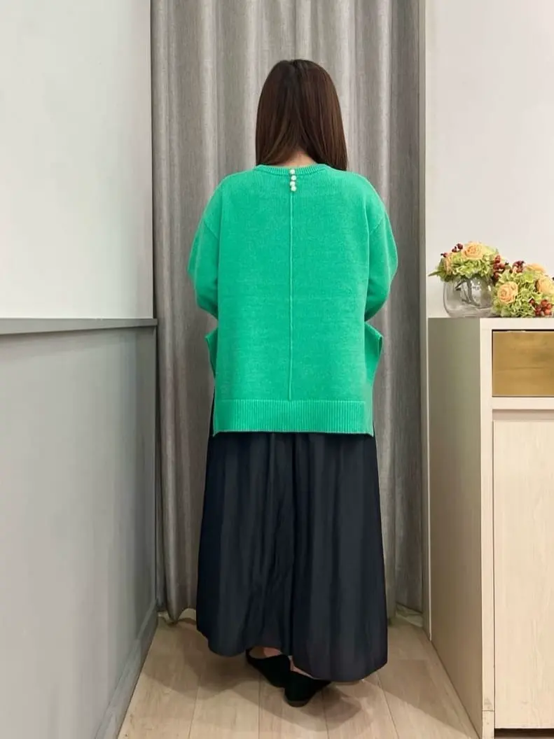 組曲 スタッフ コーディネート画像