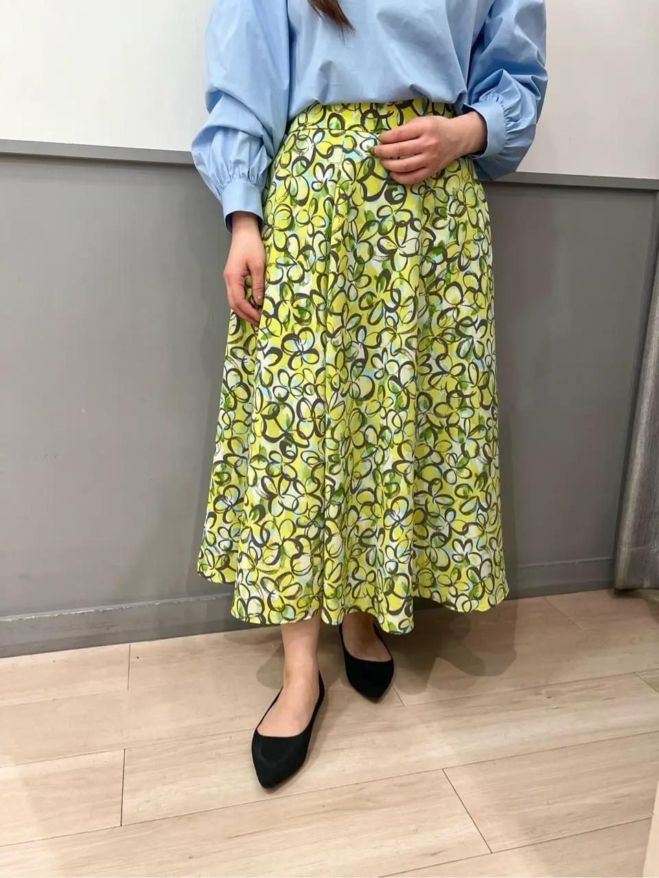 組曲 スタッフ コーディネート画像