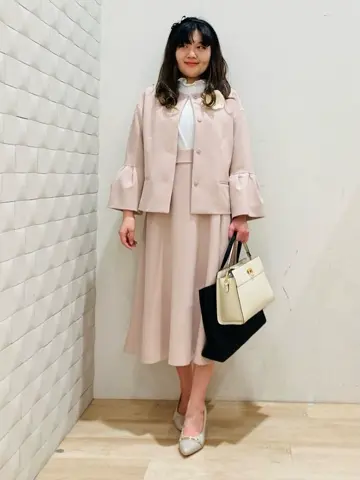 組曲 川根　彩 コーディネート画像