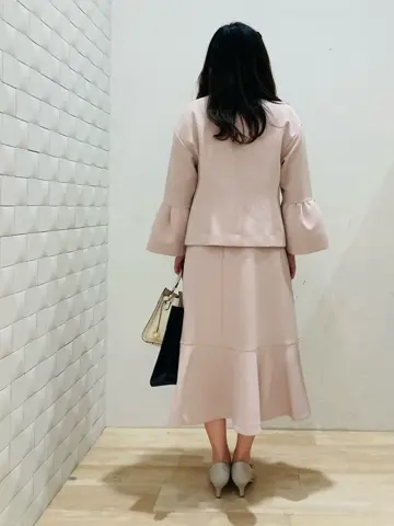 組曲 川根　彩 コーディネート画像