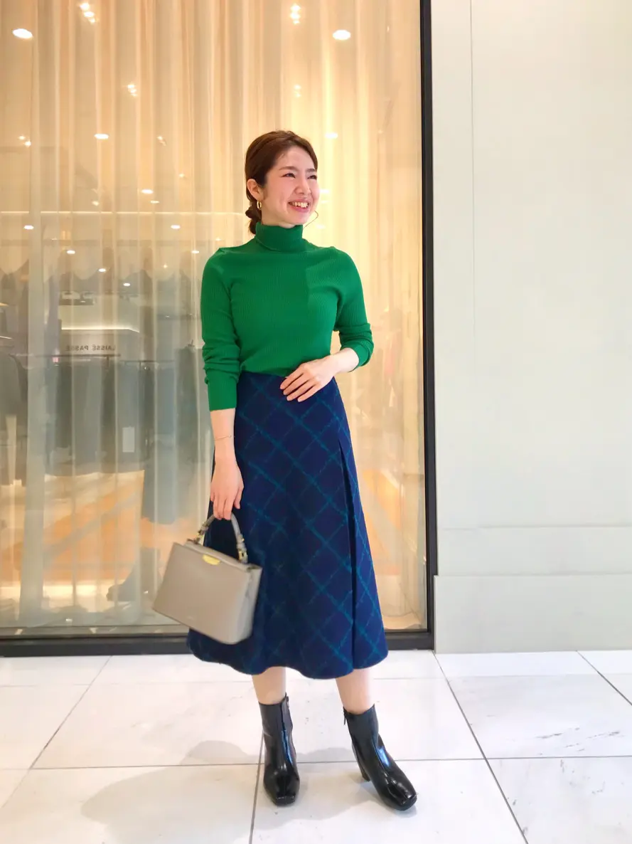 組曲 坂本 コーディネート画像