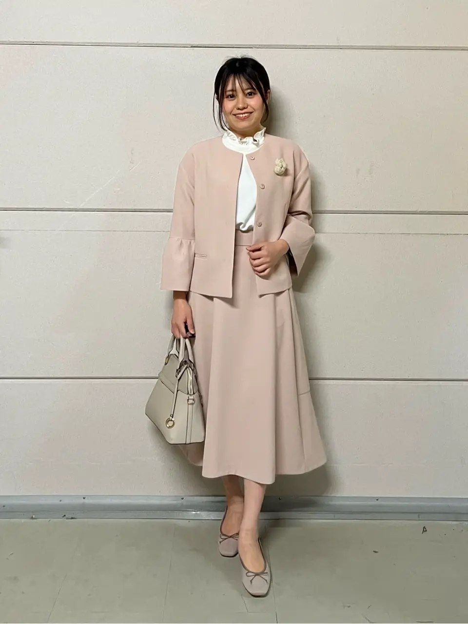 組曲 浅倉 コーディネート画像