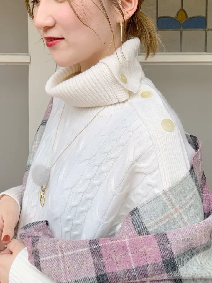 組曲 石井 コーディネート画像