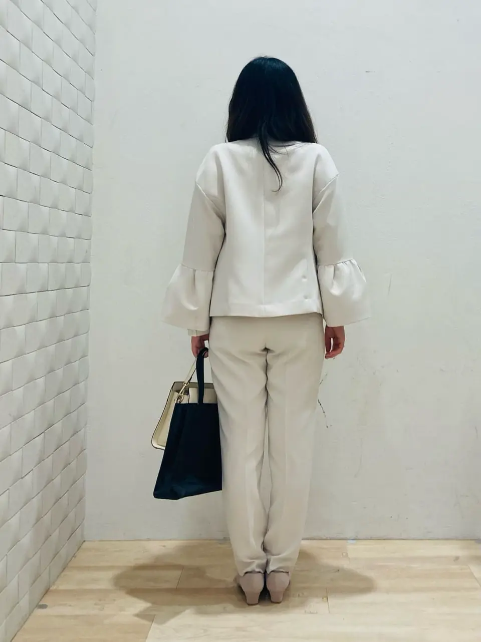 組曲 川根　彩 コーディネート画像