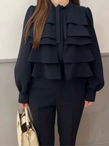 組曲 スタッフ コーディネート画像