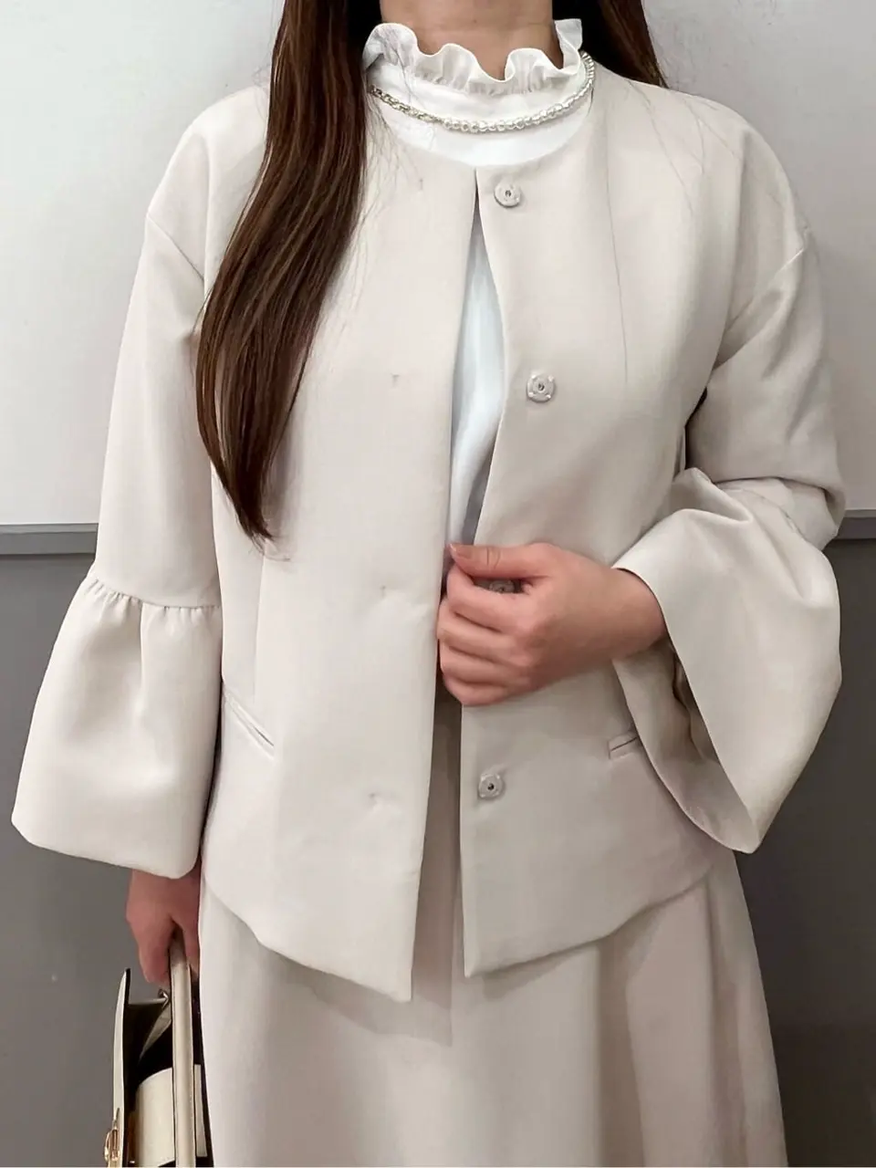 組曲 スタッフ コーディネート画像