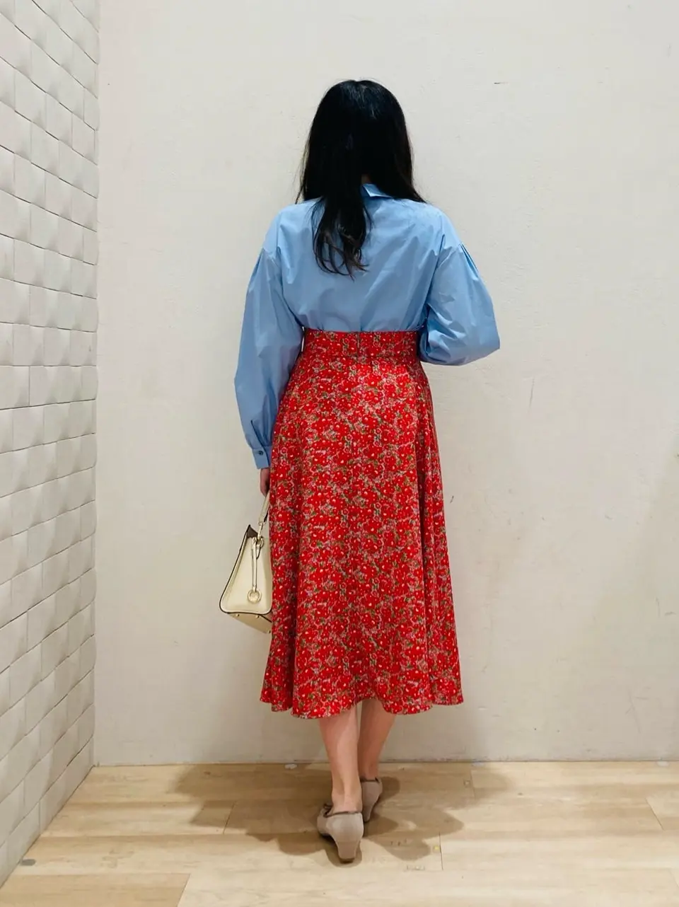 組曲 川根　彩 コーディネート画像