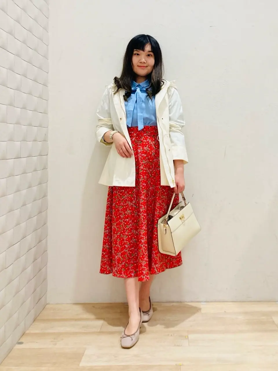  川根　彩 コーディネート画像