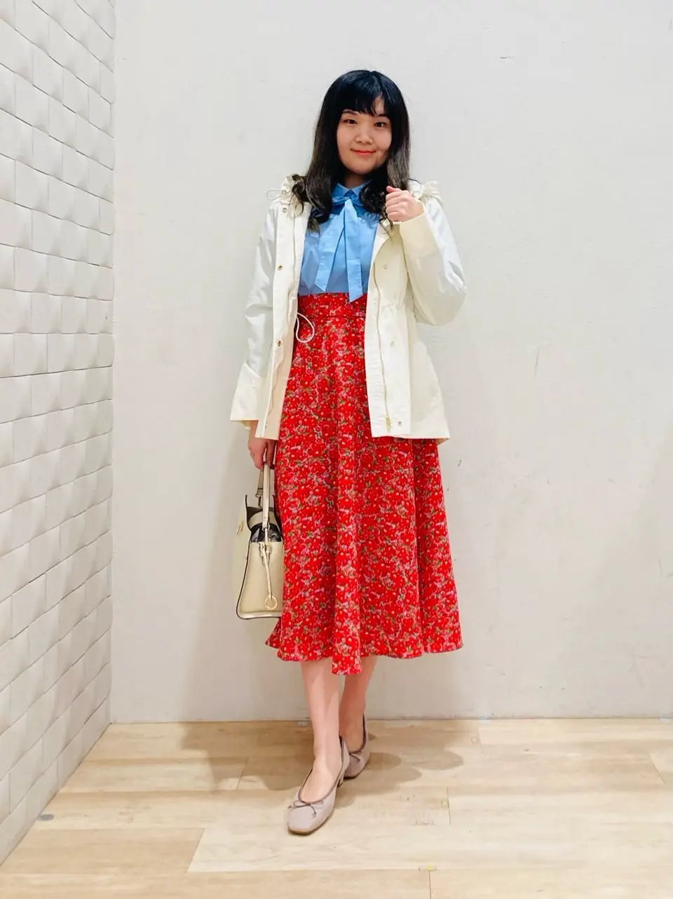 組曲 川根　彩 コーディネート画像