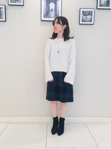 組曲 スタッフ コーディネート画像