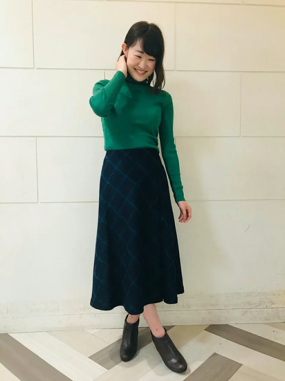 組曲 スタッフ コーディネート画像