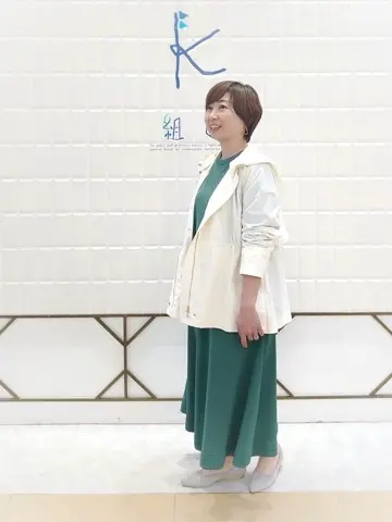 組曲 井上 コーディネート画像