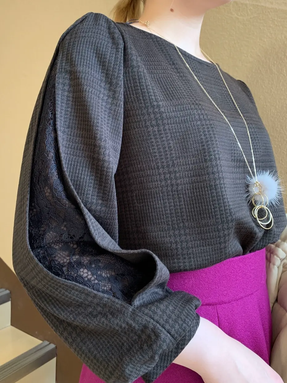 組曲 石井 コーディネート画像