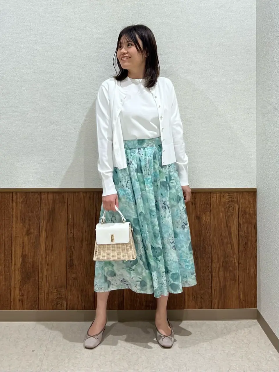 組曲 浅倉 コーディネート画像