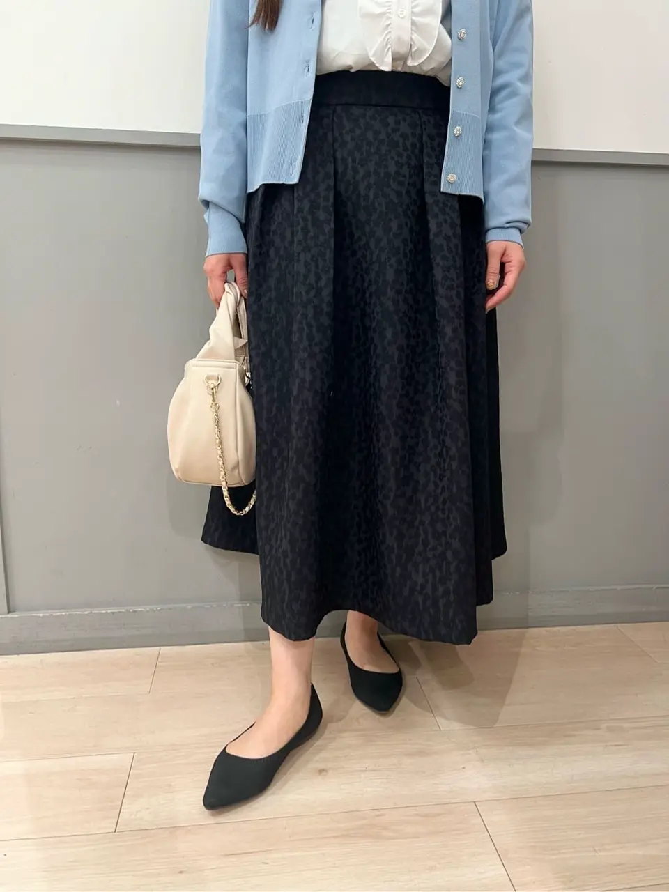 組曲 スタッフ コーディネート画像