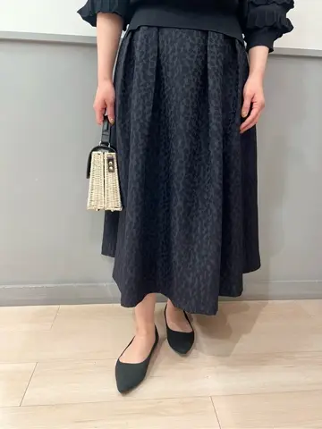 組曲 スタッフ コーディネート画像