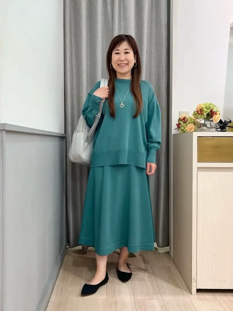 組曲 スタッフ コーディネート画像